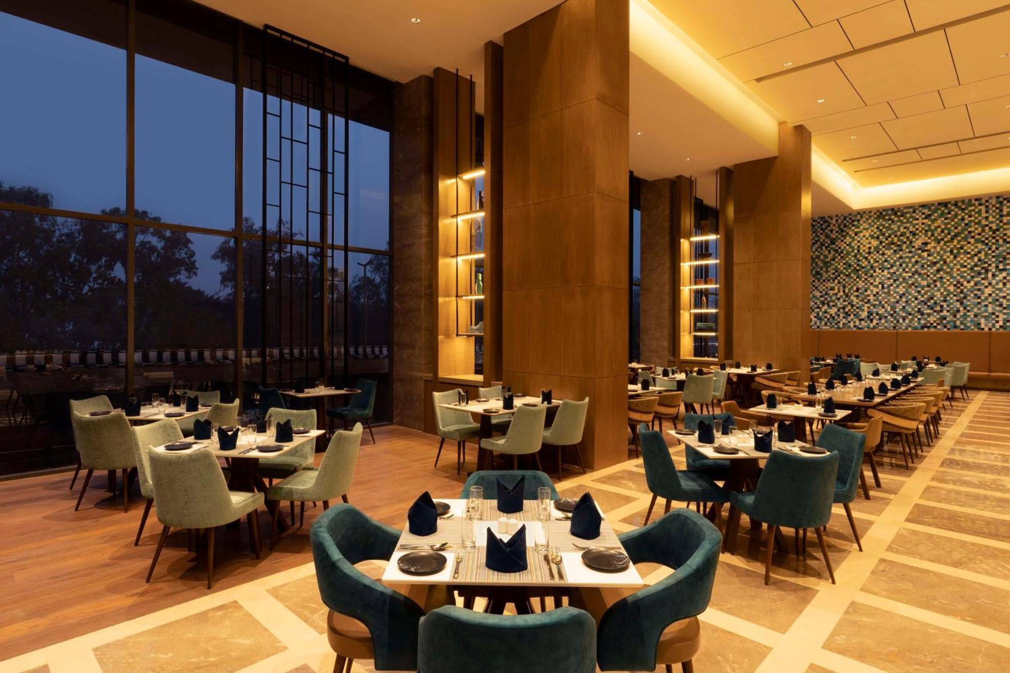 Hyatt Place Bharuch Esterno foto